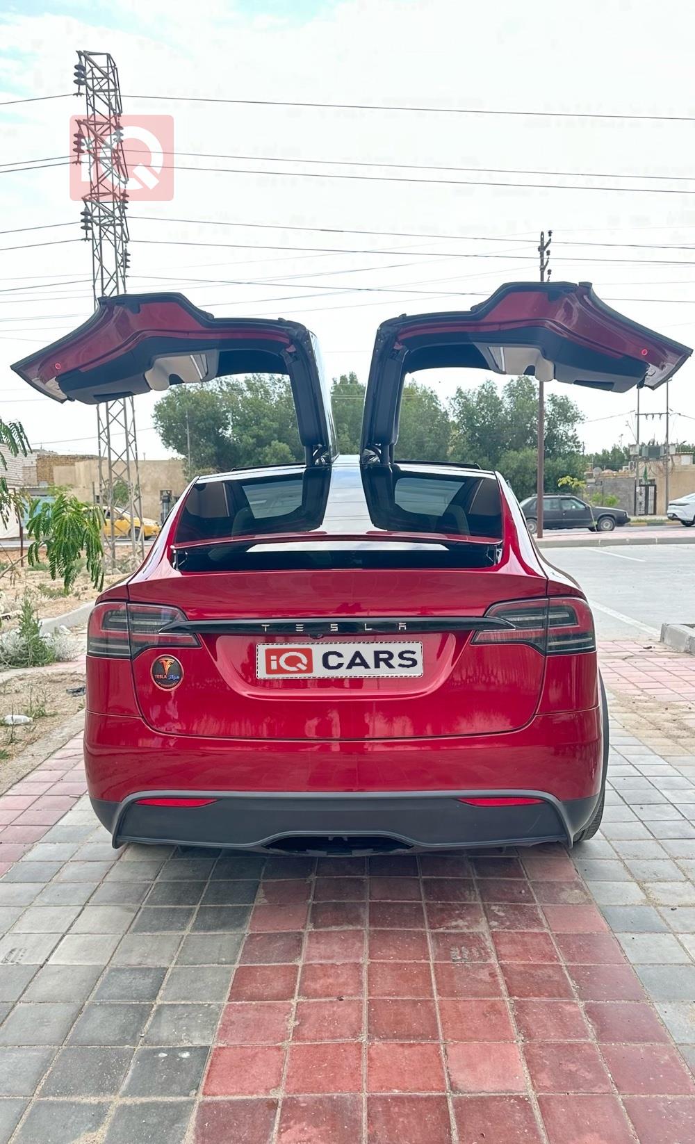 Tesla Model X